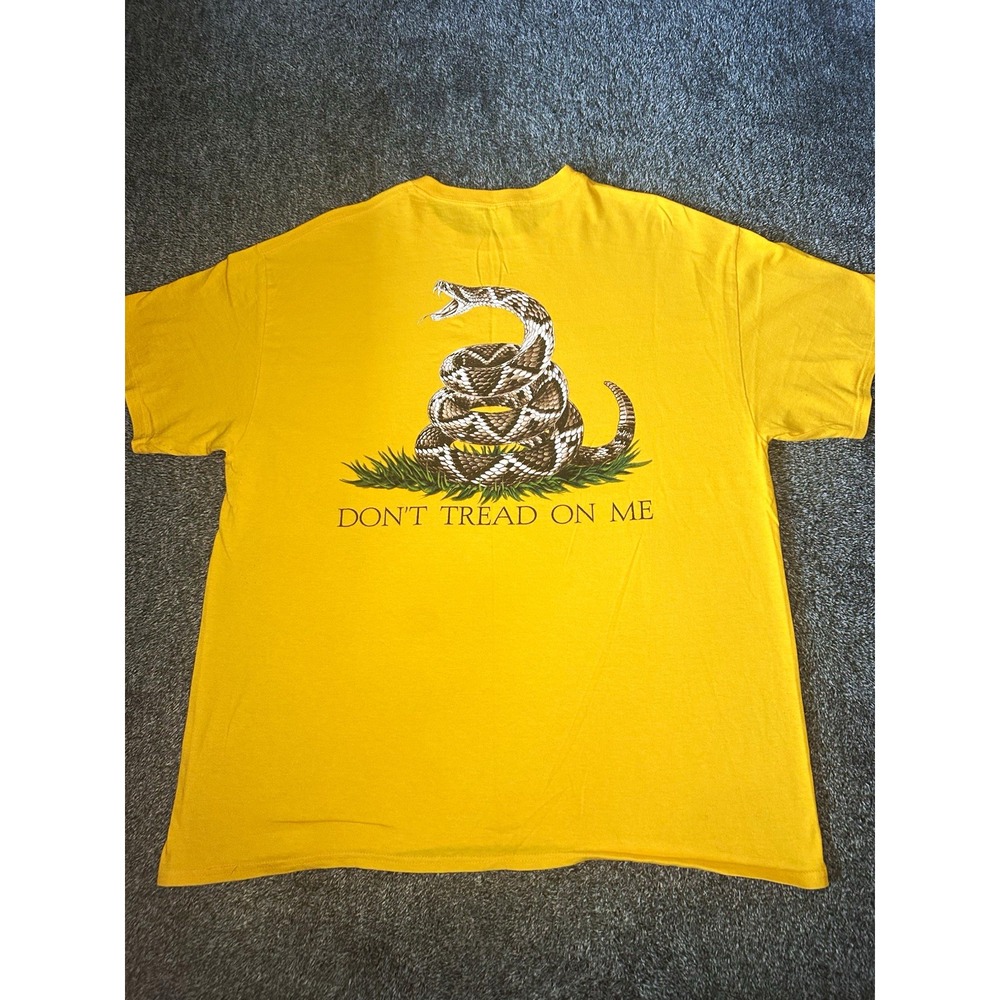 Don't Tread On Me Gadsden Snake T Shirt Men's XL Yellow Front Back Graphic Tee